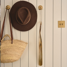 Load image into Gallery viewer, Shoe Horns